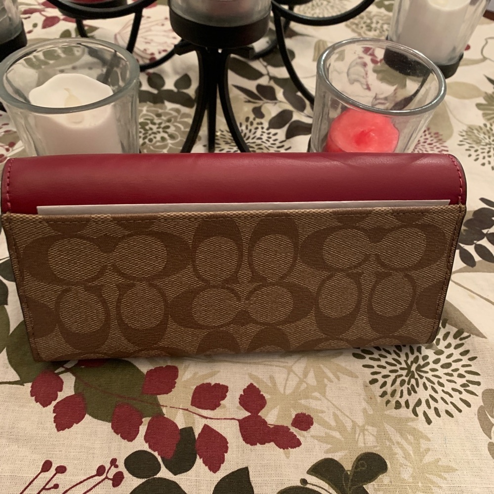 Authentic COACH Sign Leather Slim Envelope Wallet - Picture 6 of 7